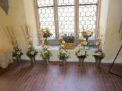Wunderschöne Blumenarrangements - Ergebnisse der Arbeit der Teilnehmerinen an diesen Florale-Worshops